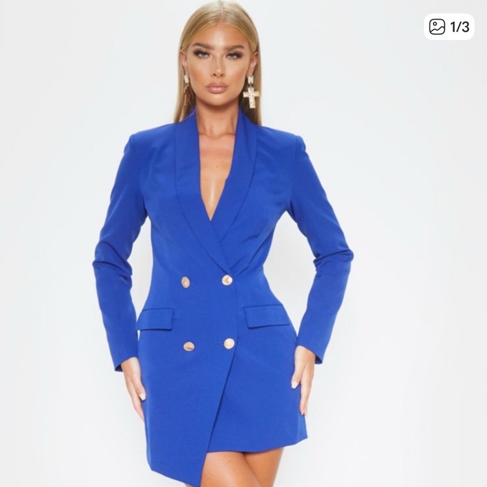 Elegant Blue Double-Breasted Women's Blazer
